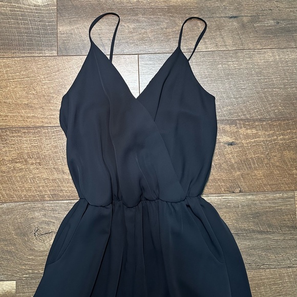 Gianni Bini Capri Romper - Picture 4 of 6